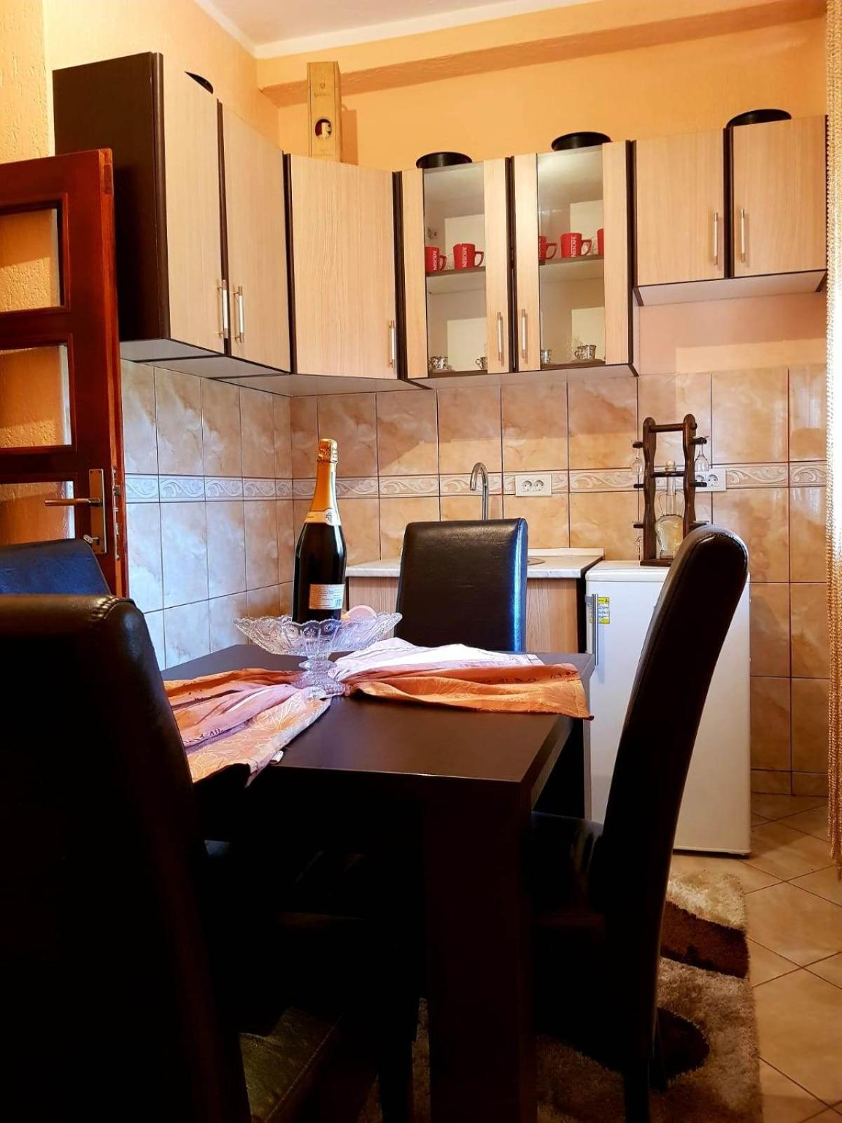 Apollon Home Apartments 巴尔 外观 照片